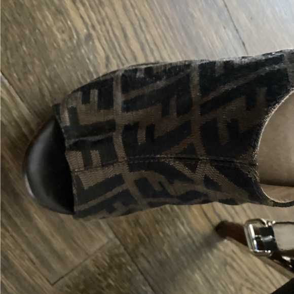 FENDI zucca print Platform heel (39) - Picture 5 of 9